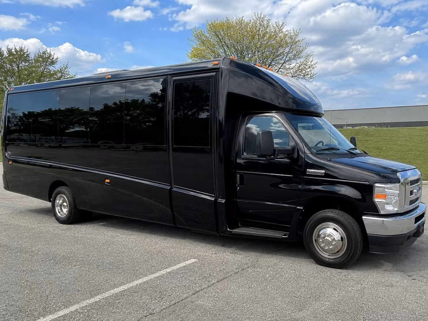 18 passenger minibus