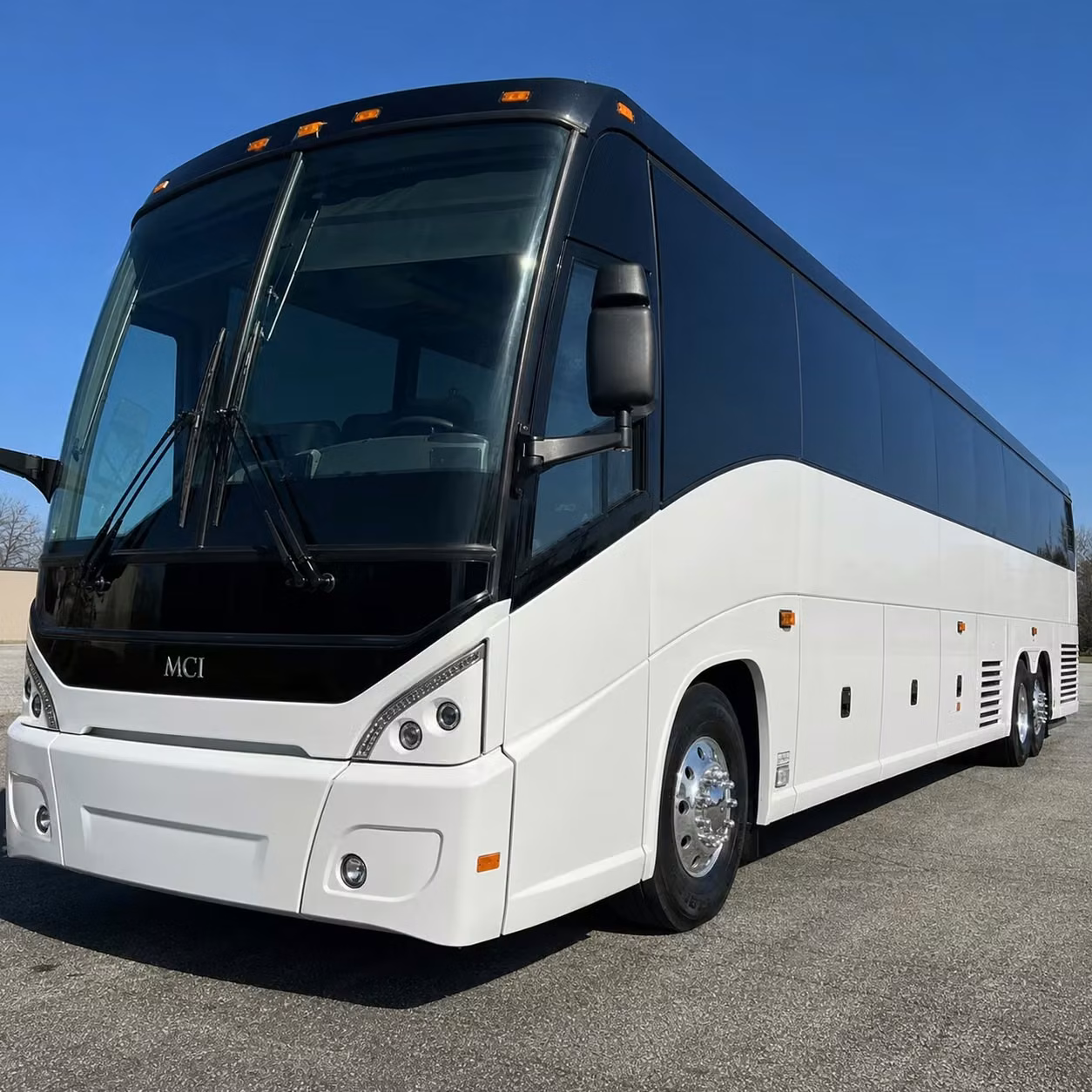 corporate groups and convention travelers in sparks love private airport shuttles