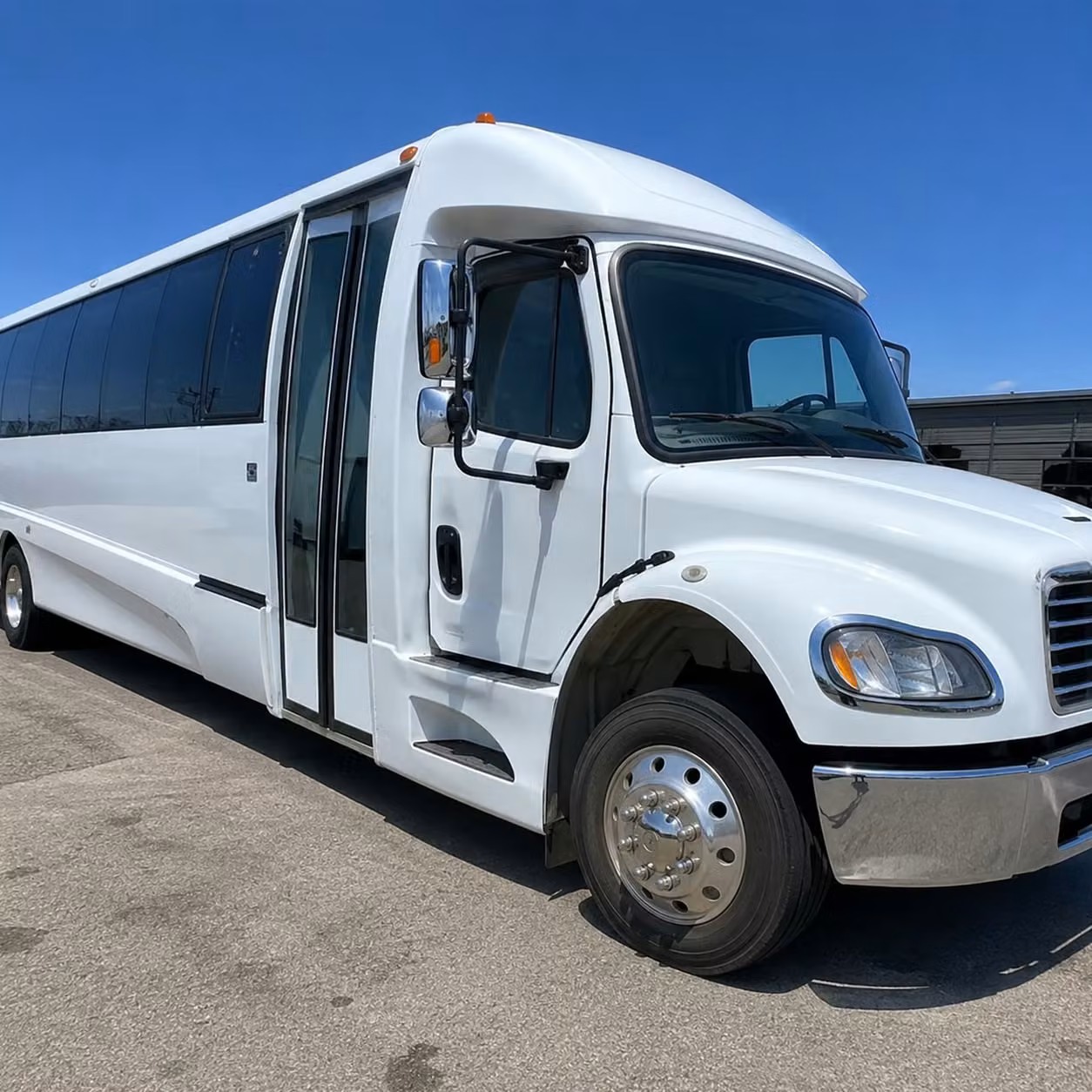 sparks 20 passenger minibus rental